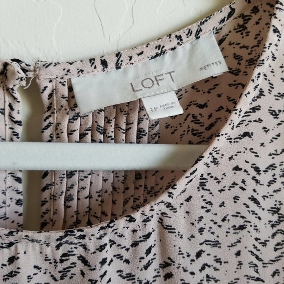 LOFT Sleeveless swing Blouse peach & Black LP - Picture 2 of 5